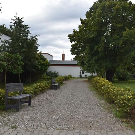 Radlerzimmer Neu Gaarz Fuer 2 Personen Exterior foto